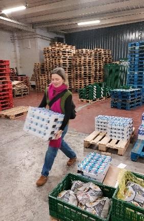 Notre ambassadrice Juliet Bonhomme en visite à la Banque Alimentaire de Bruxelles-Brabant et à l’association Tabita