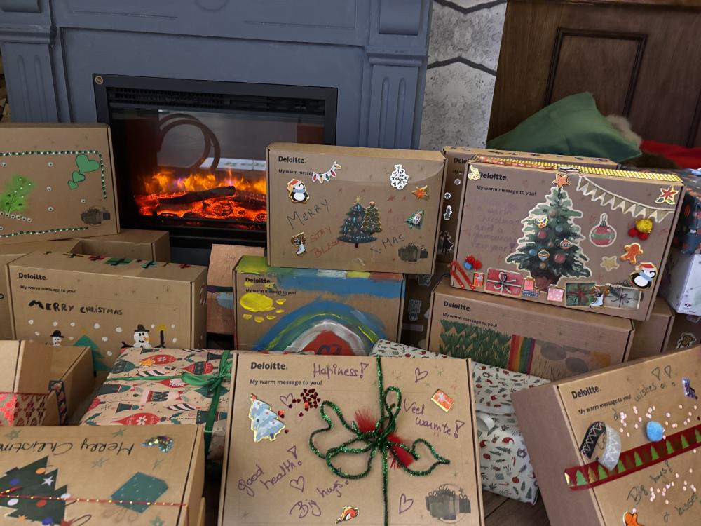 Deloitte offre à nouveau un Noël chaleureux aux personnes dans le besoin
